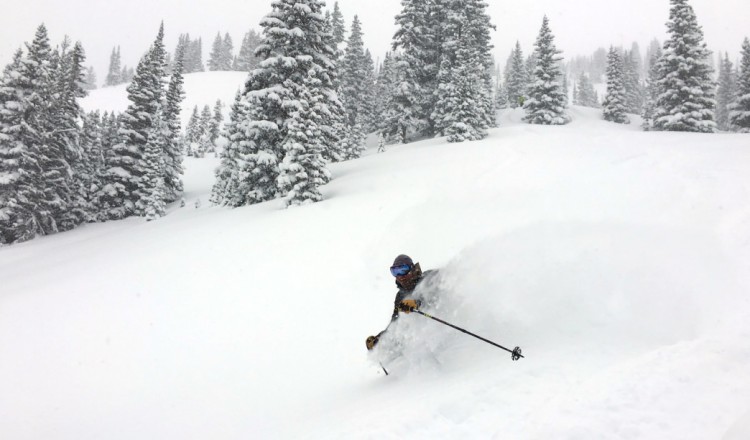201612 BoulderColorado BackcountrySkiing Image4 Shredding AveryStonich IMG 8385