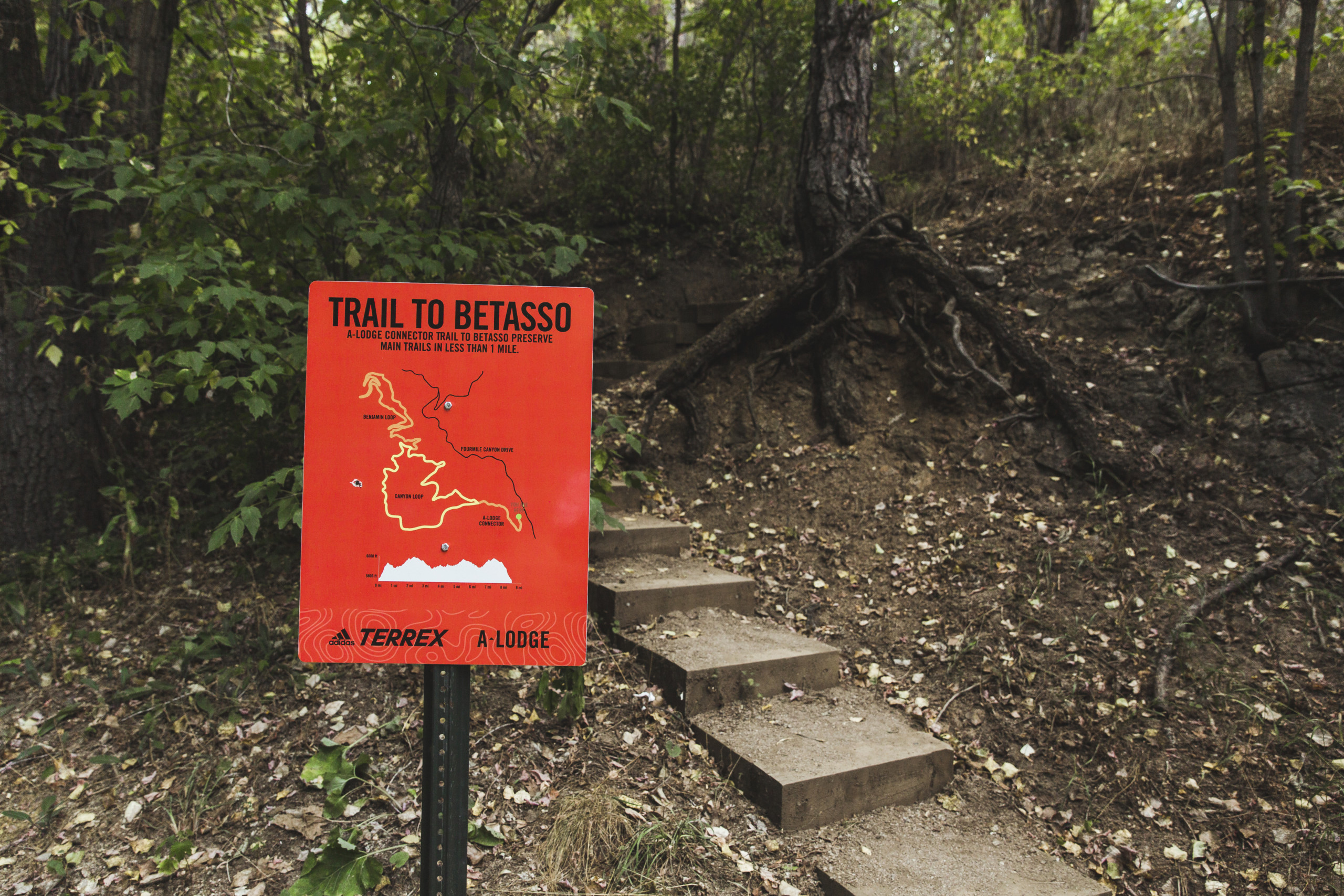 Hiking trails with A-Lodge in Boulder, Colorado