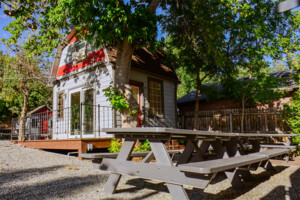 Planet Bluegrass Accomodations
