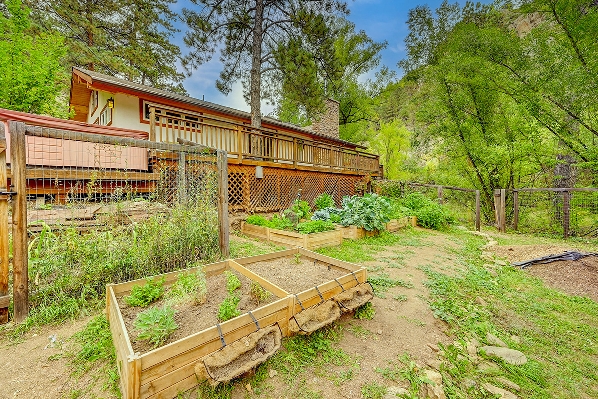 Backyard of the A-Chalet four bedroom house for rent near Boulder